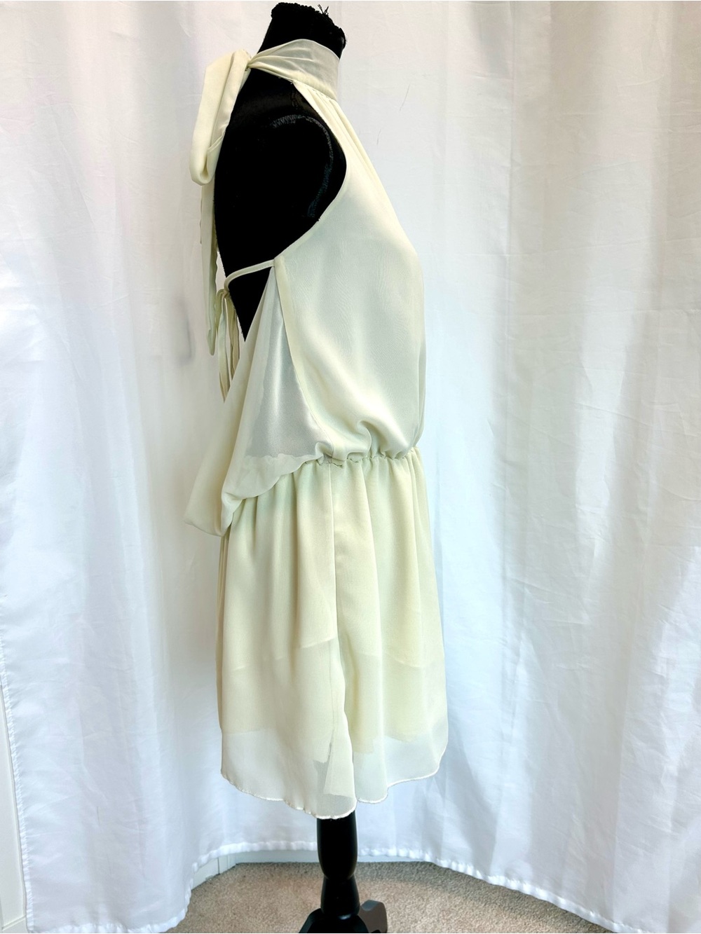 Ivory Halter Mini Dress Open Back Layered Chiffon Size Large - Picture 7 of 15